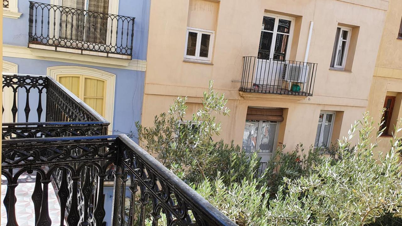 L'Arbre Apartment Valencia Bagian luar foto